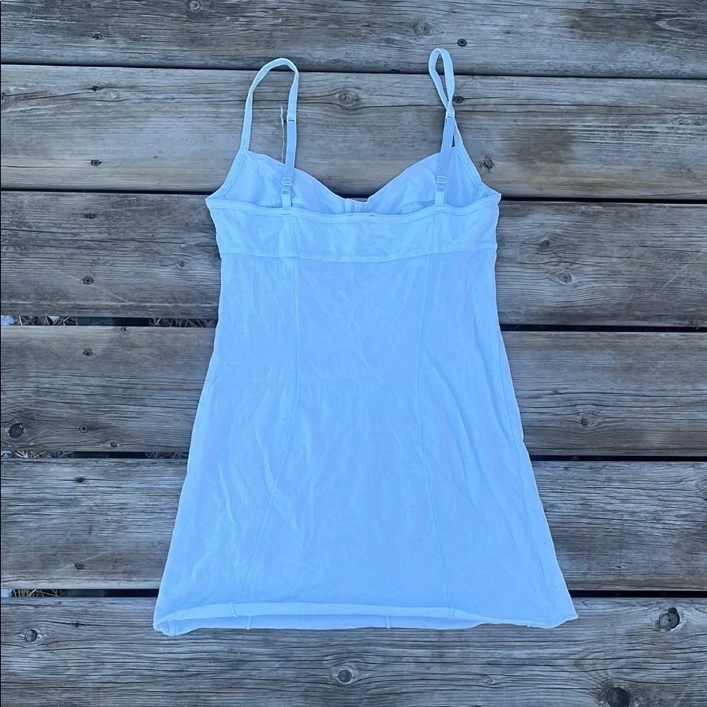 Aritzia Wilfred Tank Top Classic Design - Picture 5 of 5